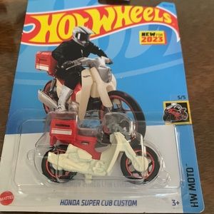 Hot Wheels Honda Super Cub Custom HW Moto 5/5 Motorcycle New For 2023 Mainline